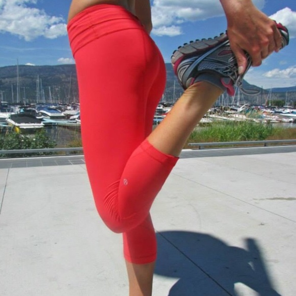 lululemon run inspire tight red size 6